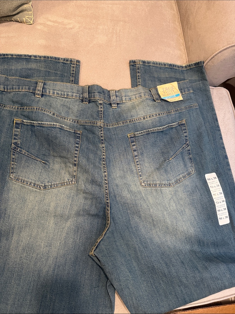 NWT True Nation Relaxed Fit Men's Blue Jeans